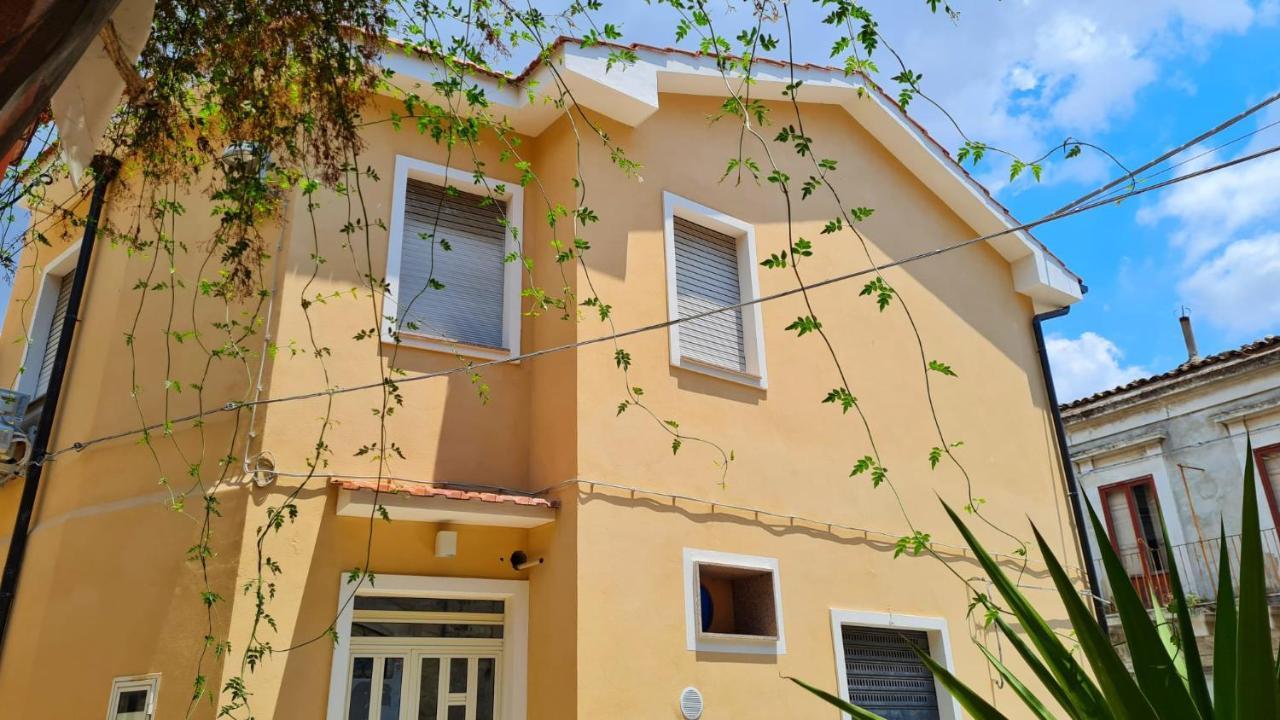 Casa Vacanze La Melagrana Modica Eksteriør bilde